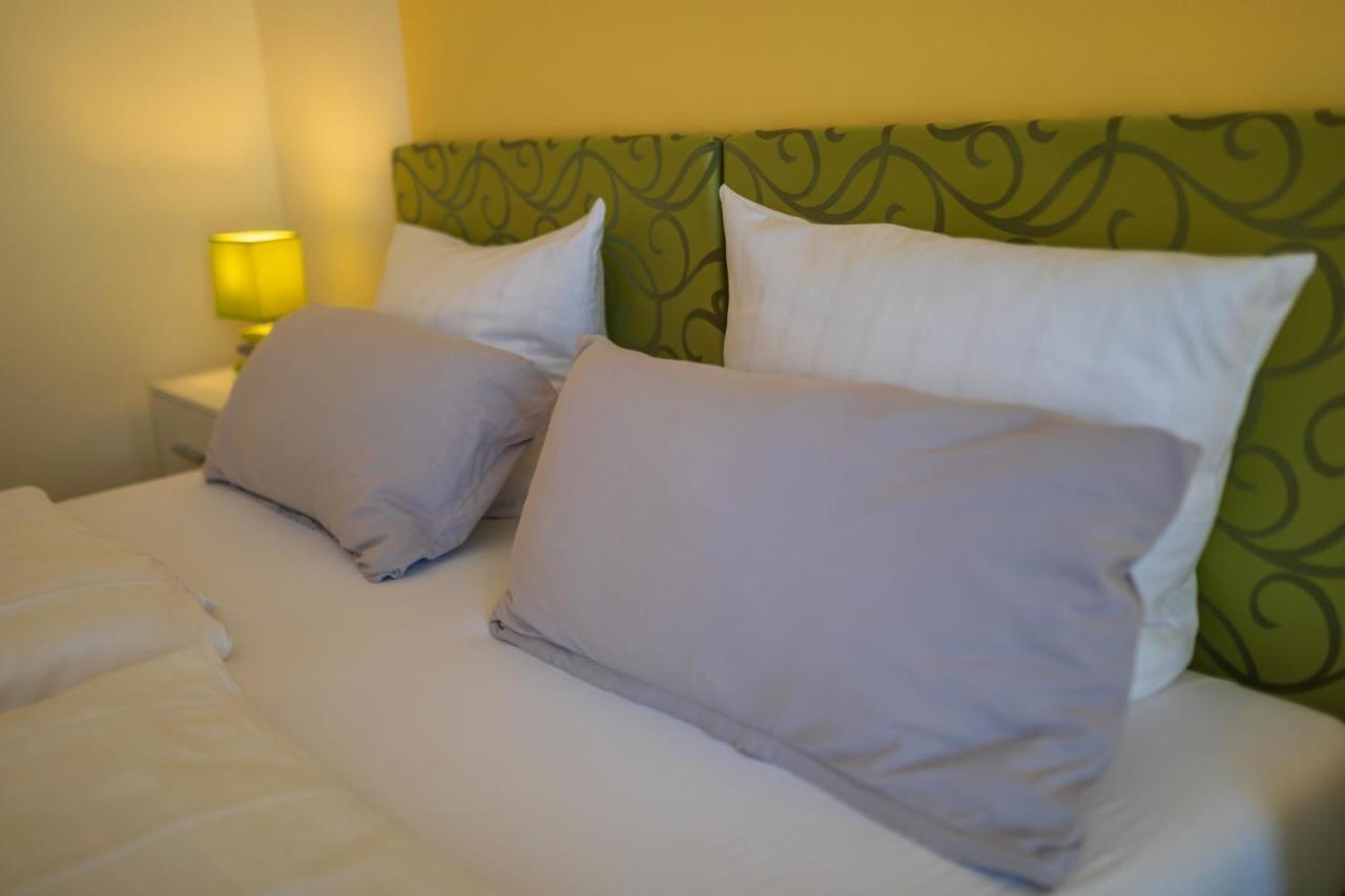 Landhotel Gillenfelder Hof Zewnętrze zdjęcie