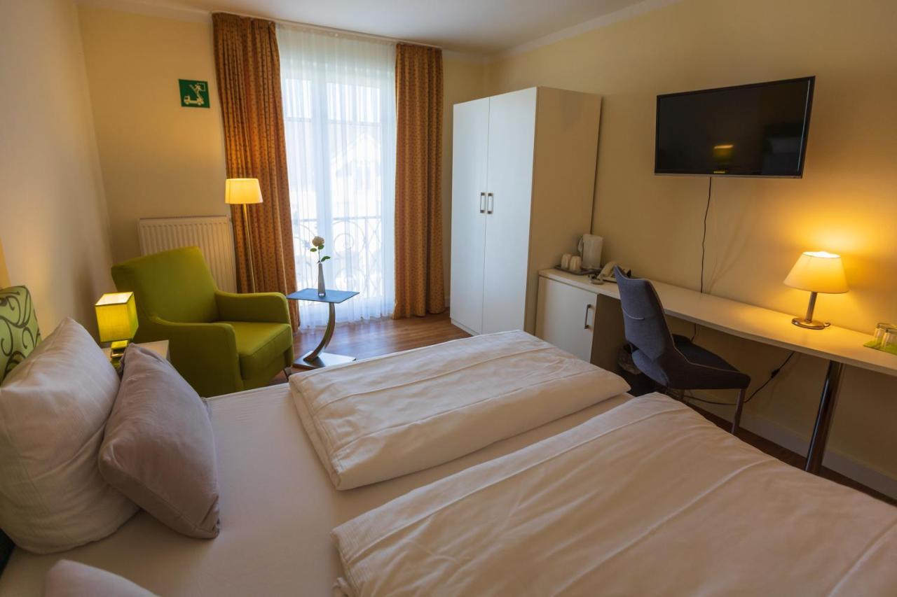 Landhotel Gillenfelder Hof Zewnętrze zdjęcie