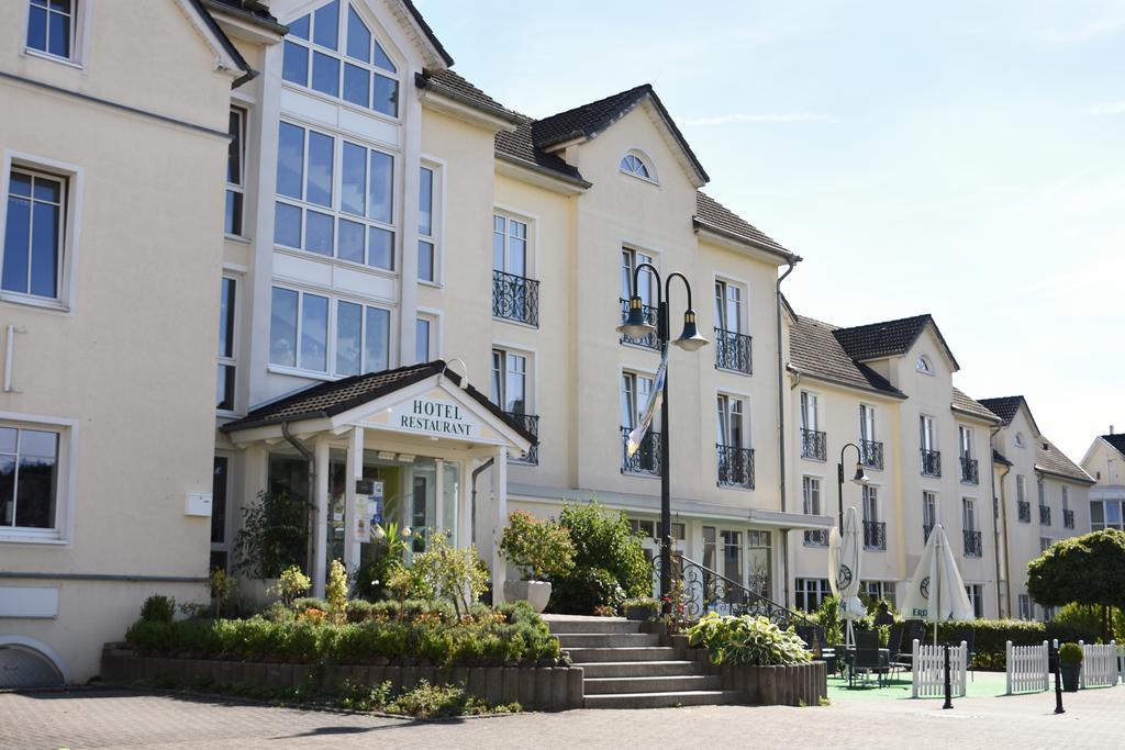 Landhotel Gillenfelder Hof Zewnętrze zdjęcie